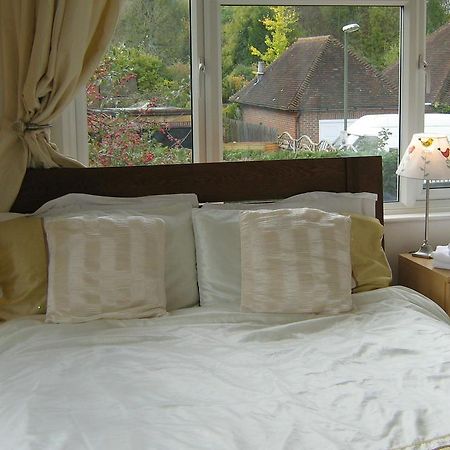 Savannah Bed And Breakfast Virginia Water Kültér fotó